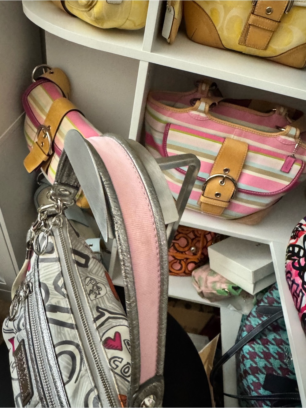 Coach Poppy Graffiti Print Shoulder Bag - Picture 3 of 11